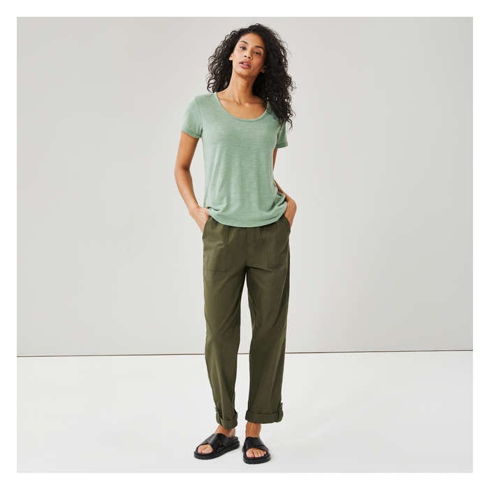 Women's Linen Blend T-Shirt - Light Green